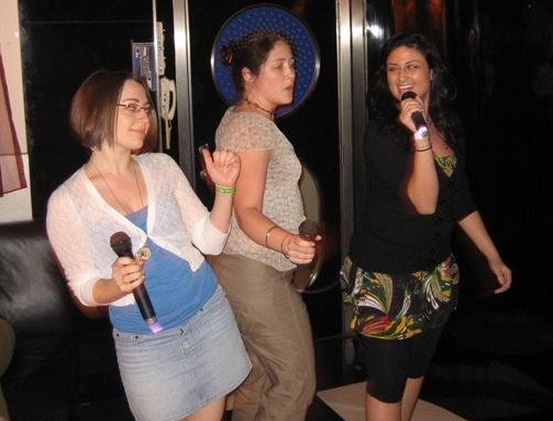 lindsay-beth-and-nicole